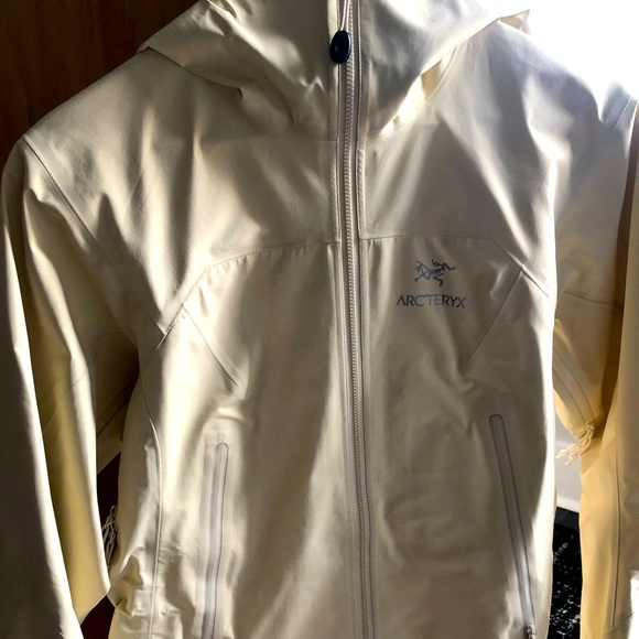 Arc'teryx | Jackets & Coats | Arcteryx Zeta Ar Jacket In Buttery